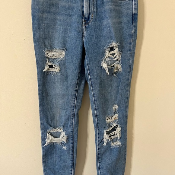 Levi's 721 High Rise Skinny Distressed Denim Jeans Size 24 - Picture 4 of 12